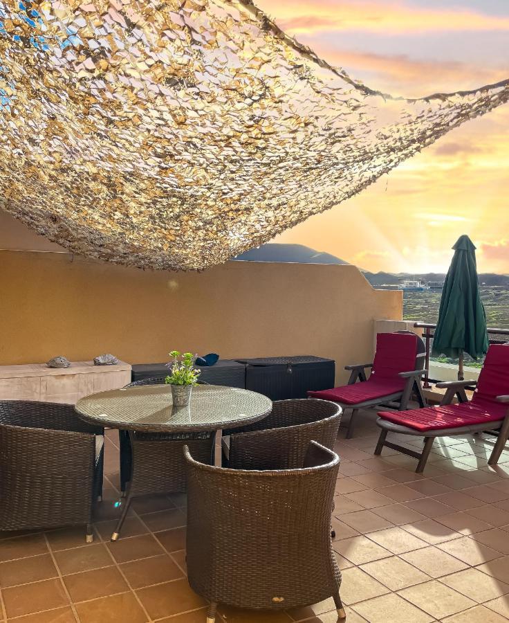 Sunset Corralejo Con Solarium Privado Коральео Экстерьер фото